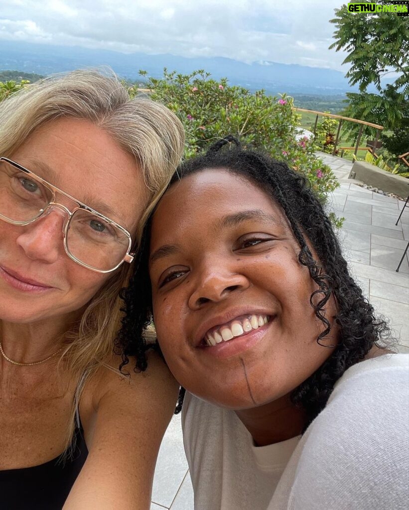 Gwyneth Paltrow Instagram - Happy 40th birthday @iambeadixon You are so CHERISHED. You are my heart! It is astonishing to watch you move through the world with so much curiosity, strength, generosity of heart and ability to grow- to push yourself, to encourage the best in others. I love you so much and am so grateful for you, and all of our adventures. 💕 1st pic:@stephssimon