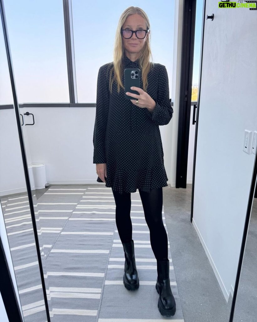 Gwyneth Paltrow Instagram - It was a relaxed January #ootd