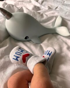 Hümeyra Aydoğdu Instagram - 29.08.2023 - 13:43 de Can-Leo Drin Dünyaya iniş yaptı 🧿 🐳 Günlerdir aramızdaki aşk ve yeni dünyaya alışma sürecinden dolayı paylaşamadım. Birbirinden güzel dilek ve dualarınız için sonsuz teşekkürler 🙏🏽🧿🤍 🐳 Düsseldorf, Germany
