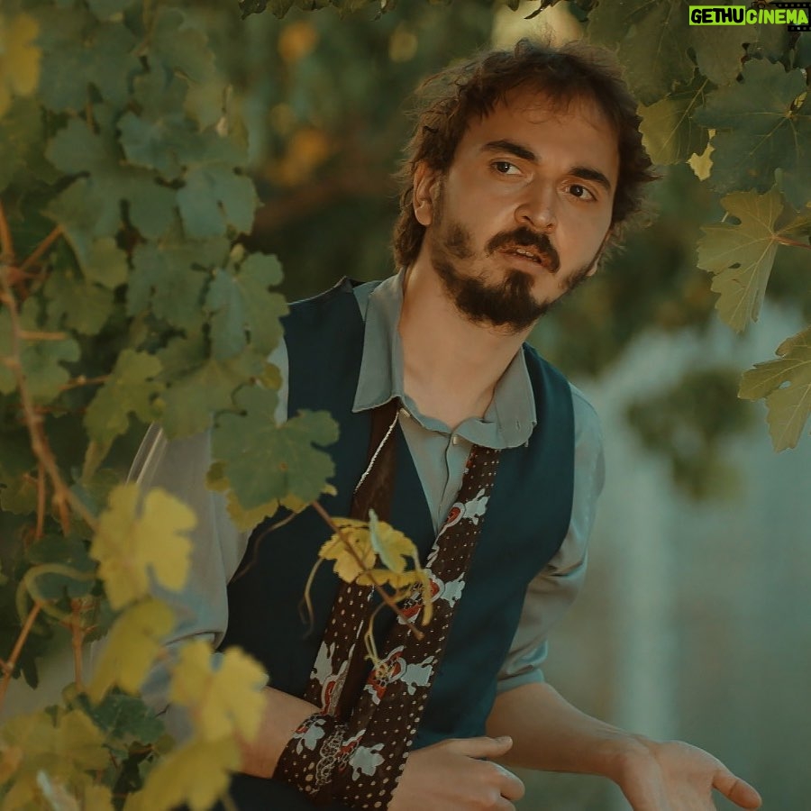 Hüseyin Sevimli - 4.7K Likes - “ El tek, siz hepiniz “ ✋😎