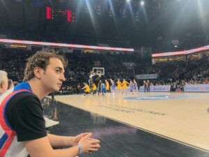 Hüseyin Sevimli Instagram - Luk et dı tabela, tablo.