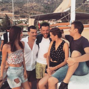 Hüseyin Sevimli Instagram - High Five... 10 Years @bademcisalih @imeroy  @kirpikmujgan @cagrisensoy