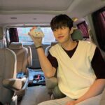 Ha Jong-woo Instagram - 케이스 자랑 ~.~