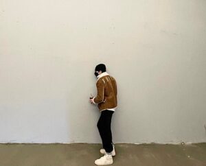 Ha Jong-woo Instagram - 갸우뚱✨