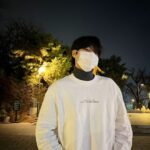 Ha Jong-woo Instagram - 밤 산책📷
