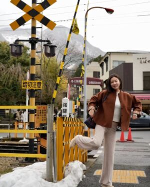 Ha Yeon-joo Instagram - 피곤하고 할일 많다구 안온다고 찡찡댔는데
막상 오니 참 좋았던 😘