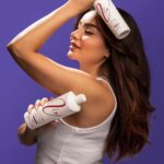 Haifa Hassony Instagram - النتائج المذهلة، تبدأ باختيارات رائع منتجات ( ڤي ) المصنوعة بعناية من مكونات طبيعية وصديقة للبيئة تمنحك شعرًا رائعًا وصحيًا! @vebeautyiq Great hair results start with great choices! VË Beauty's natural and sustainable hair products will give you gorgeous and healthy hair always!