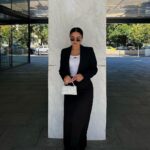 Haifa Hassony Instagram – شلونكم ياحلوين 🖤🤍