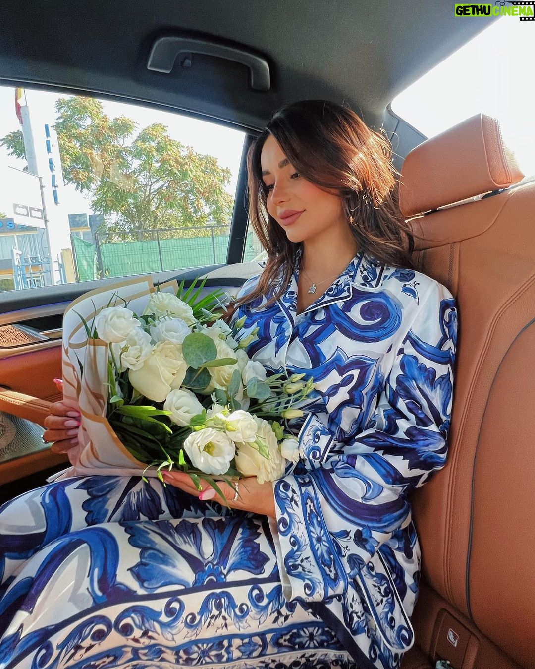Haifa Hassony Instagram - 💙 Bucharest, Romania