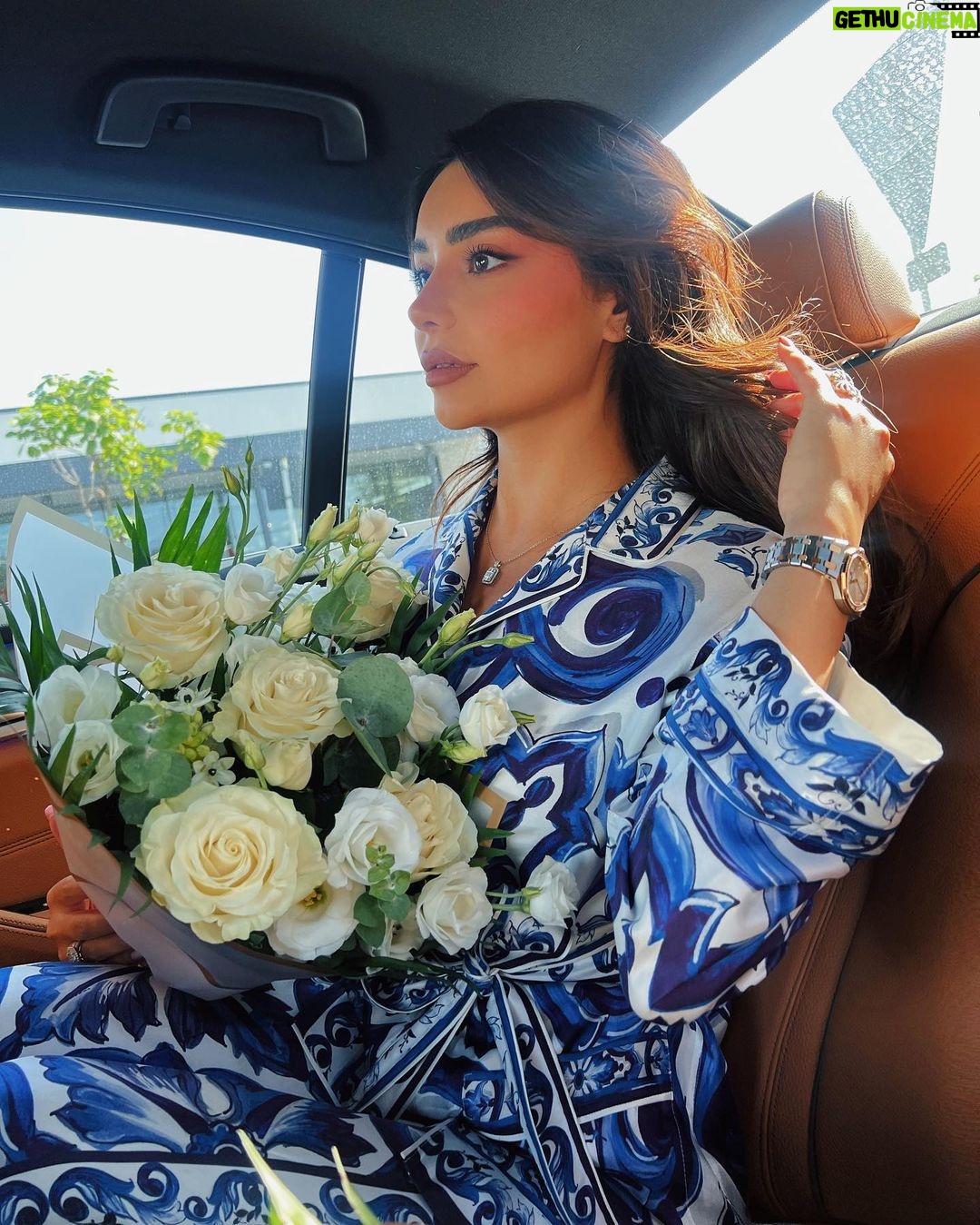 Haifa Hassony Instagram - 💙 Bucharest, Romania