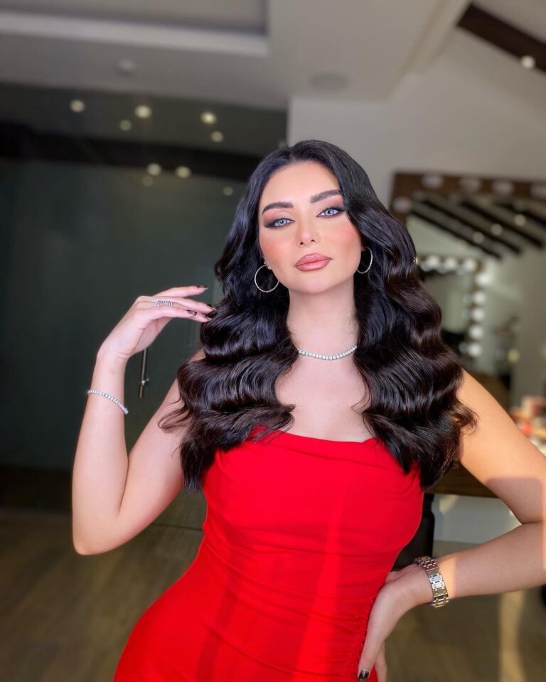 Haifa Hassony Instagram - ❤️🫶 : : Salon @coral.salon.erbil Dream City Erbil