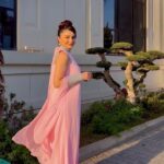 Haifa Hassony Instagram - كل عام وانتو بألف خير حبايبي يارب صحة وسلامة وعافية 🙏 @styleme.2019 البشت الجميل منا