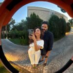Haifa Hassony Instagram - كل عام وانت بخير ياهديتي من الله … كل عام وانت حبيبي وصديقي ورفيق دربي والقريب لقلبي .. كل عام وانت اجمل شخص بحياتي ربي ميحرمني منك طول العمر 🤲 كل عام هالعمر كاتب الك أشياء جميلة مليانة رضا وفرح وسعادة وراحة بال يارب 🤲 كل عام والدنيا ماتحلى اله بيك وبعيونك وبصوتك .. كل عام واني احبك واضل اكول احبك كدام كل العالم 🥹 @bakr_khald