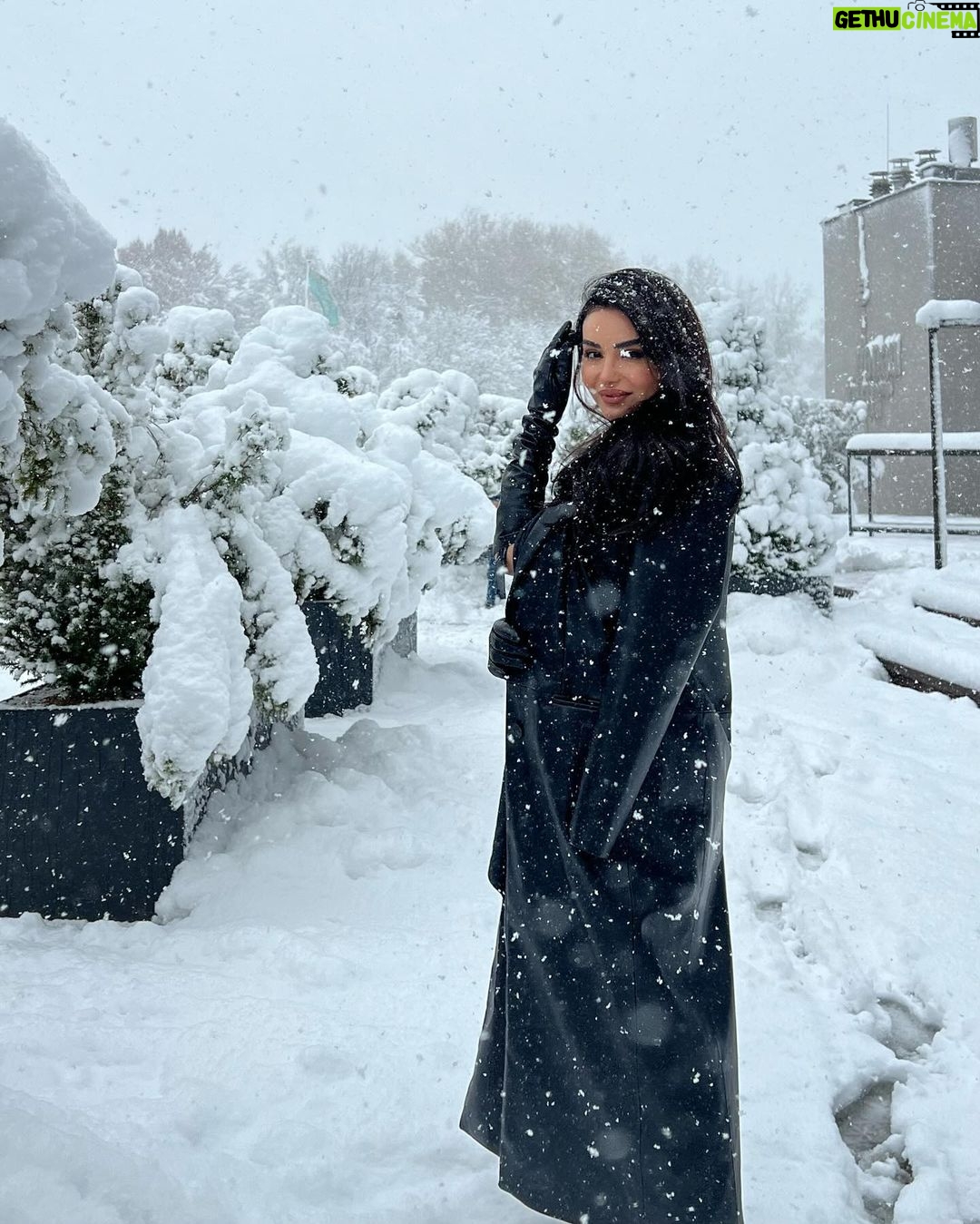Haifa Hassony Instagram - ❄️⛄️ Vienna, Austria