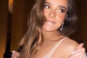 Hailee Steinfeld Instagram - 26!! Do your thing 26!!