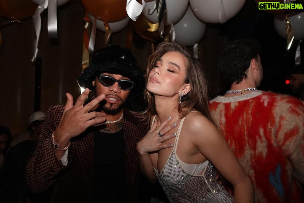 Hailee Steinfeld Instagram - 26!! Do your thing 26!!