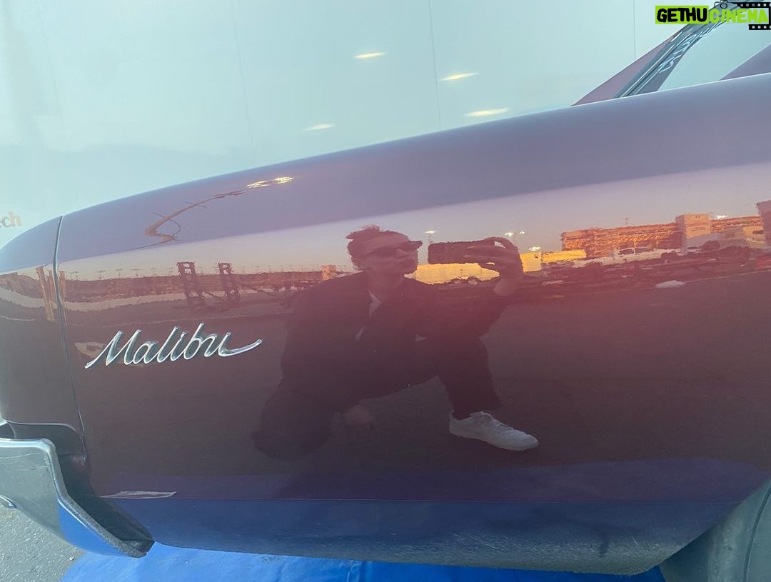 Hailee Steinfeld Instagram - love letter 2 malibu