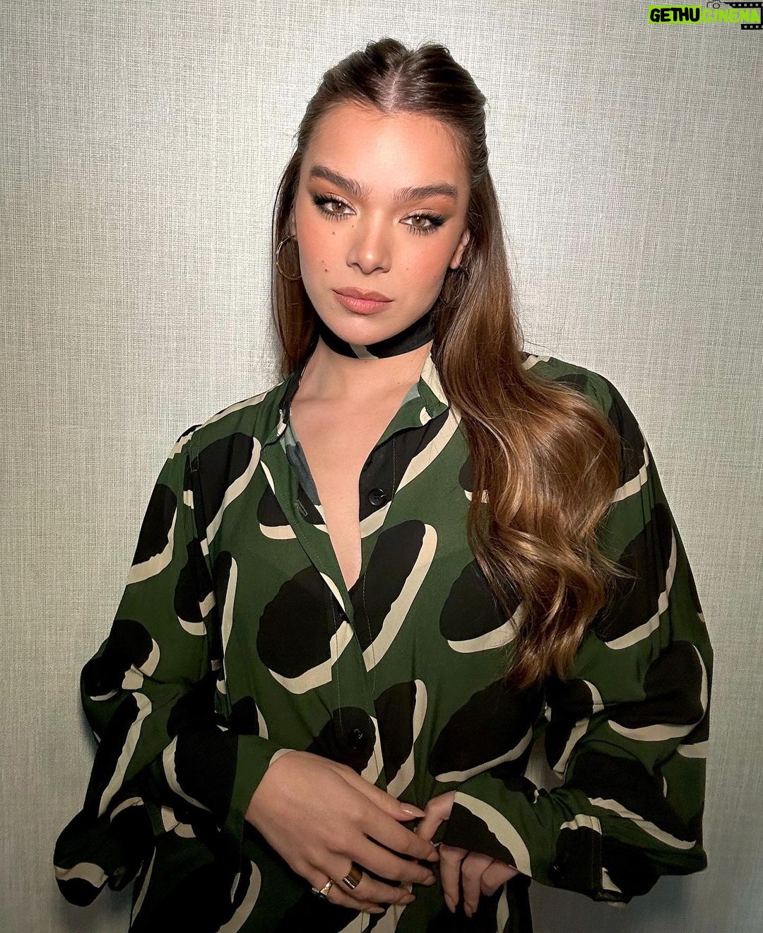Hailee Steinfeld Instagram - 🕷️🕷️🕷️🕷️🕷️🕷️🕷️