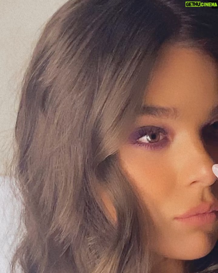 Hailee Steinfeld Instagram - 💜💜💜💜💜💜💜💜
