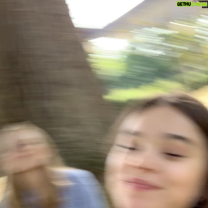 Hailee Steinfeld Instagram - these kids have a show coming out in less than two weeks that they’re really excited for you see… DICKINSON S3 • NOVEMBER 5TH @appletvplus @dickinson @annabaryshnikov @ellahunt @adrian.blake.enscoe