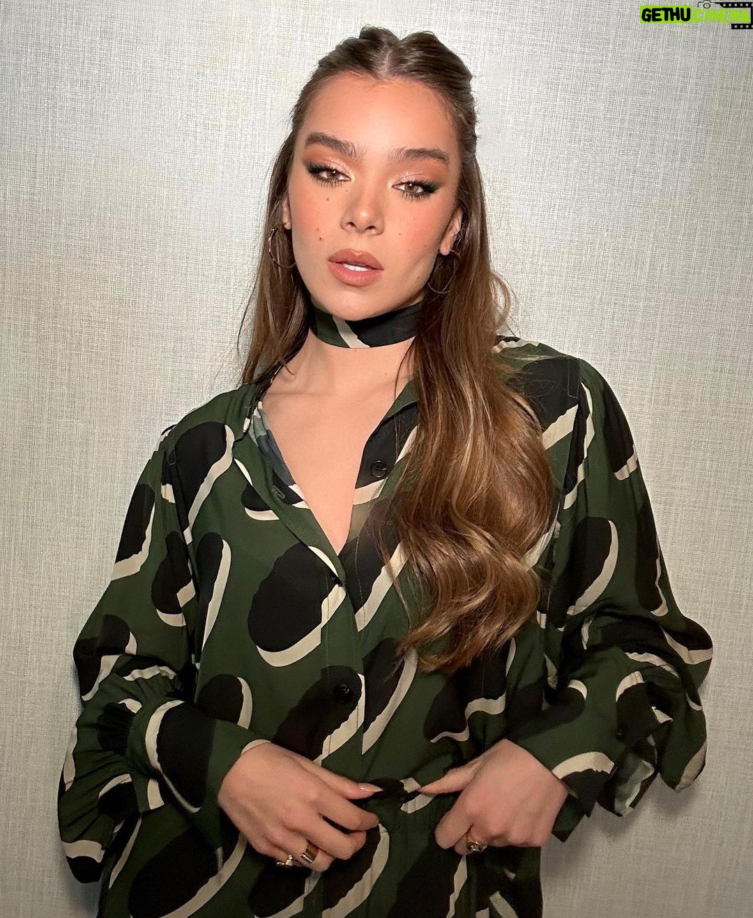 Hailee Steinfeld Instagram - 🕷️🕷️🕷️🕷️🕷️🕷️🕷️