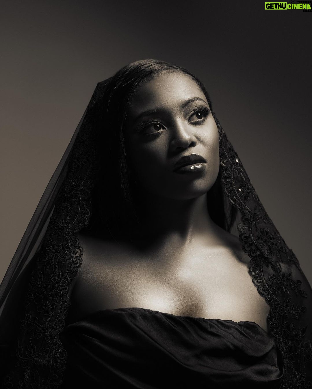 Hailey Kilgore Instagram - This is my fastest rising single to date. π₯Ή Thank you for every share, stream,post,tweet, etc. Itβs giving me more confidence to get this album done than yβall will ever know. Letβs keep running it up!!! πππππ link is in my bio π€