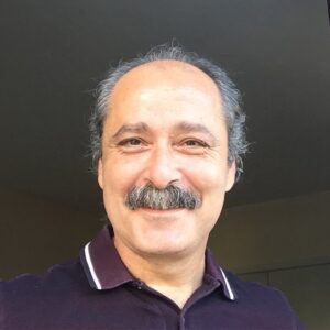 Hakan Çimenser Instagram - #gülmek iyidir.Her koşulda.