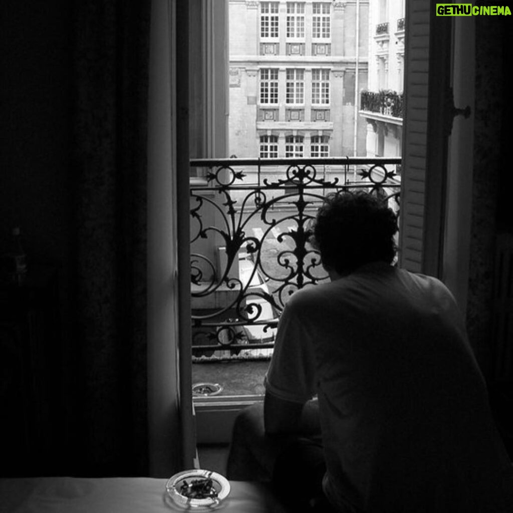 Hakan Çimenser Instagram - #onceuponatim#paris#louisarmstrong #hotels