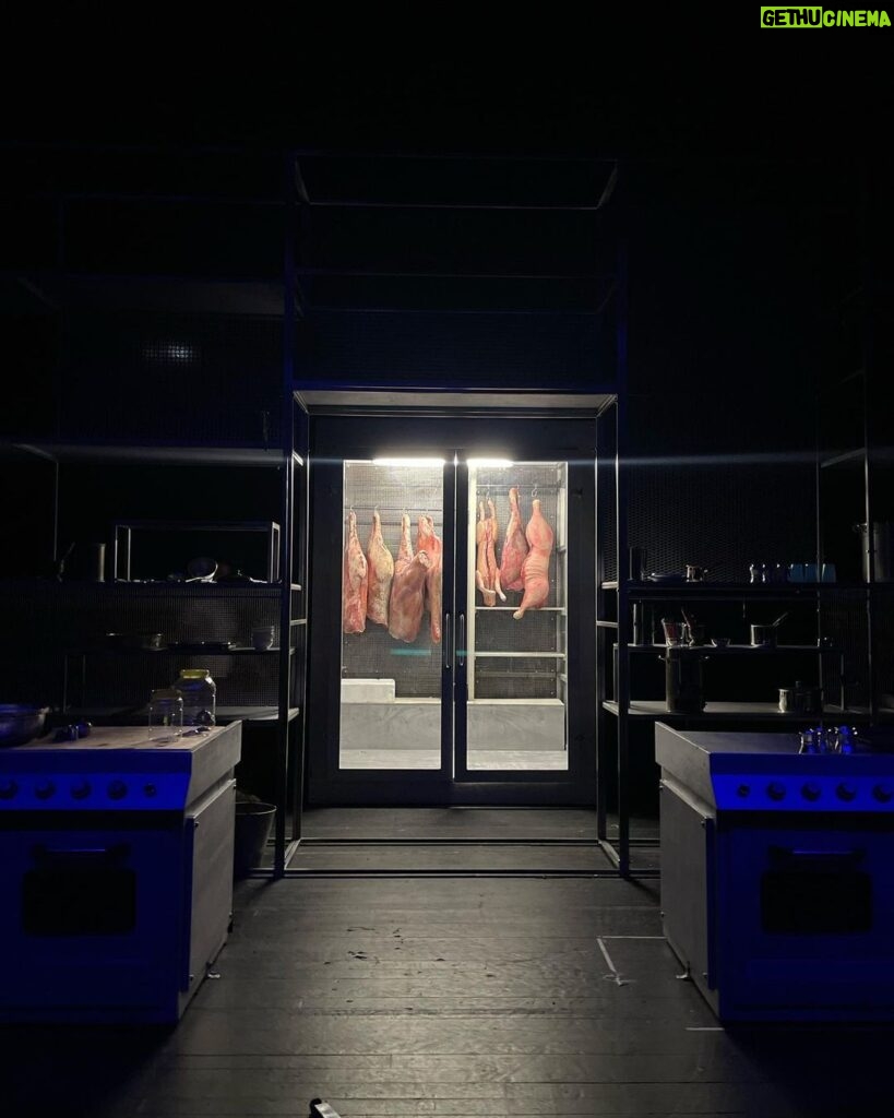 Hakan Çimenser Instagram - Mutfak Arnold Wesker Diyarbakır Devlet Tiyatrosu…