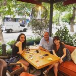 Hakan Çimenser Instagram – Sevgili yönetmenlerimle kahvaltı keyfi😊