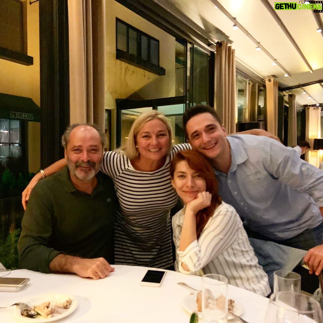 Hakan Çimenser - 593 Likes - @endymono @serapcimenser @cancimenser @meriicylmz #family#happybirtdaySerapçimenser🥳🥳🥳