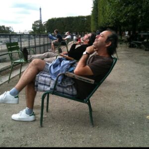Hakan Çimenser Instagram - #paris Bir zamanlar Paris😎
