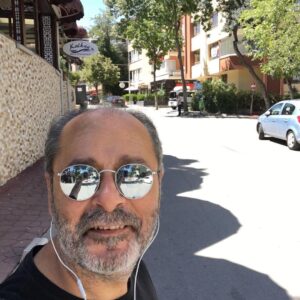 Hakan Çimenser Instagram - #mystreet #myhome #vintage#childhood #attarsokak