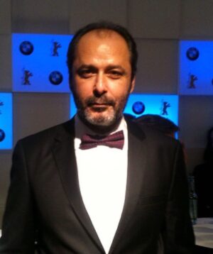 Hakan Çimenser Instagram - #tbfriday #berlinale #bmw #budabenden #instagram #devlettiyatrosu