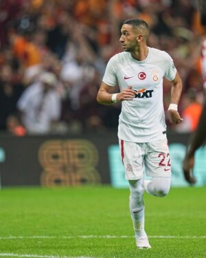 Hakim Ziyech Instagram - 𝑾𝒉𝒂𝒕 𝒂 𝒏𝒊𝒈𝒉𝒕 🫡
