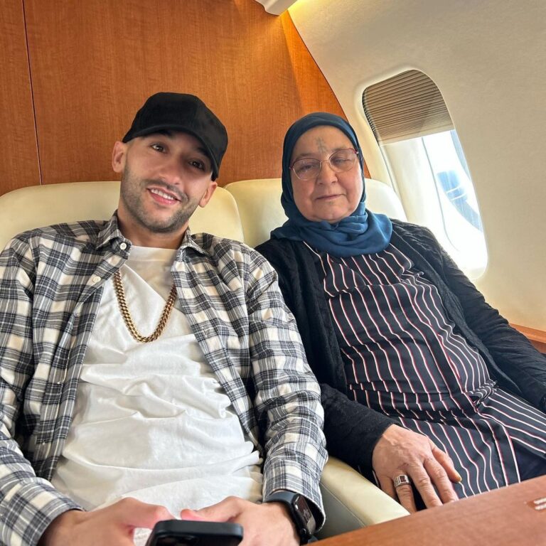 Hakim Ziyech Instagram - May every tear that has ever fallen from your tired eyes on my behalf become a river for you in Paradise. 🤲🏽