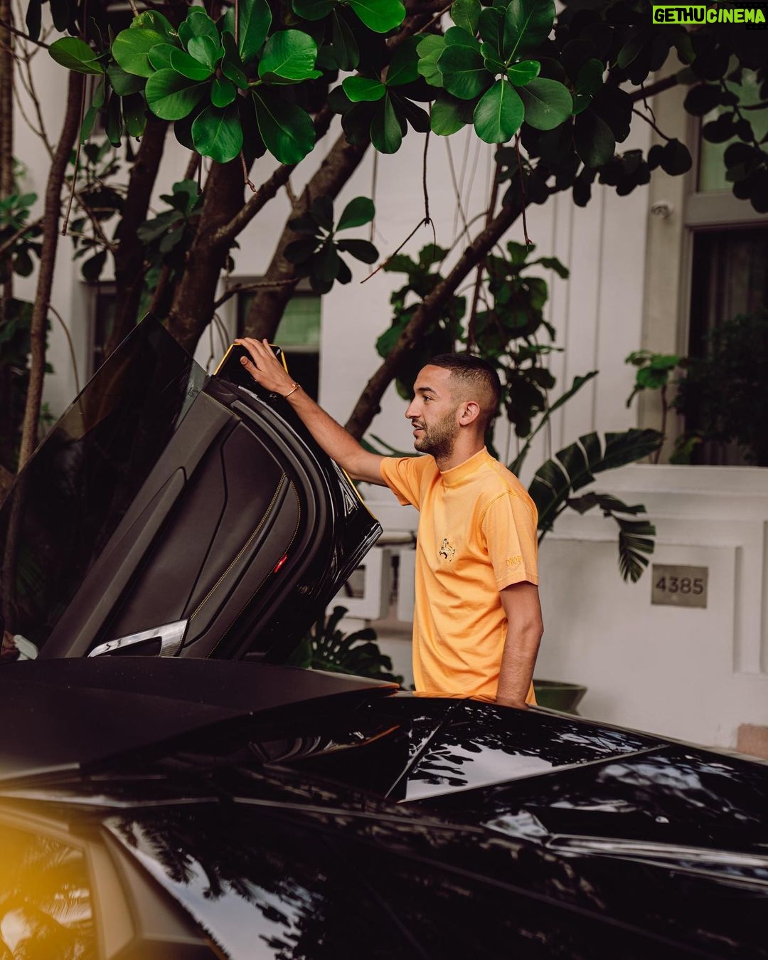 Hakim Ziyech Instagram - When you are in your own lane there is no traffic …⚠️