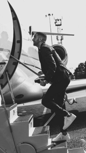 Hakim Ziyech Instagram - 🟡🔴