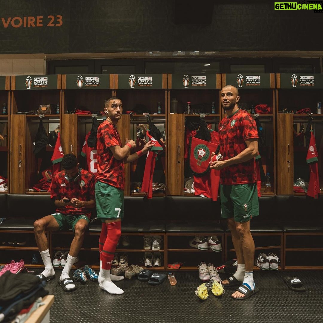 Hakim Ziyech Instagram - Right way to start ✔️ San Pedro, Cote D'Ivoire