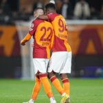 Hakim Ziyech Instagram - 🟠🔴