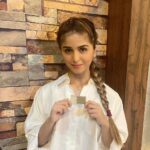 Hala Al Turk Instagram - تفاعلاً و تأييداً لمبادرة سمو الشيخ ناصر بن حمد آل خليفة ممثل جلالة الملك للأعمال الإنسانية وشؤون الشباب #عشان_هذا_العلم لدعم منتخبنا الوطني في التصفيات المزدوجة لكأس العالم و كأس آسيا🇧🇭🇧🇭🇧🇭✌🏼❤️❤️❤️❤️ هذا البحريني ماتغلبونه 😏💪🏻 #عشان_هذا_العلم #أحمرنا_قدها #وزارة_شؤون_الشباب_والرياضة #البحرين #الوطن_تنبض #صحيفة_الوطن @nasser13hamad @khaled_hamad_alkhalifa @mysbhr @aymenalmoayed