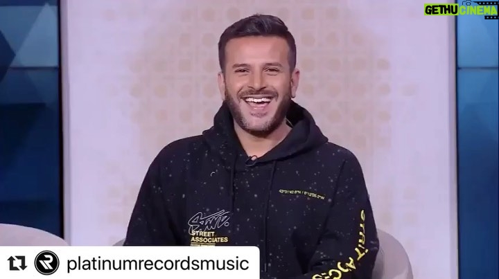 Hala Al Turk Instagram - #Repost @platinumrecordsmusic with @make_repost ・・・ #throwback من مقابلة الفنانة #حلا_الترك مع برنامج @mbctrending على شاشة @mbc4 @halamalturk #معكم_من_البيت #خليك_بالبيت #خليك_في_البيت #halaalturk #Trending #quarantine #quarantinetime @shoroukkassem