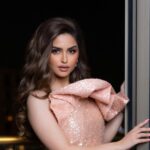 Hala Al Turk Instagram - About last night ✨... #حلا_الترك #mbcgroup #mms #riyadh #event #explore #اكسبلور @mbcmediasolutions @mbcgroup @platinumrecordsmusic Image & Style director @eliomoussallem Wearing @tonywardcouture Accessories @krisma_me @elisabettafranchi Hair @ebtssam_hair Makeup @hanin.adeeb