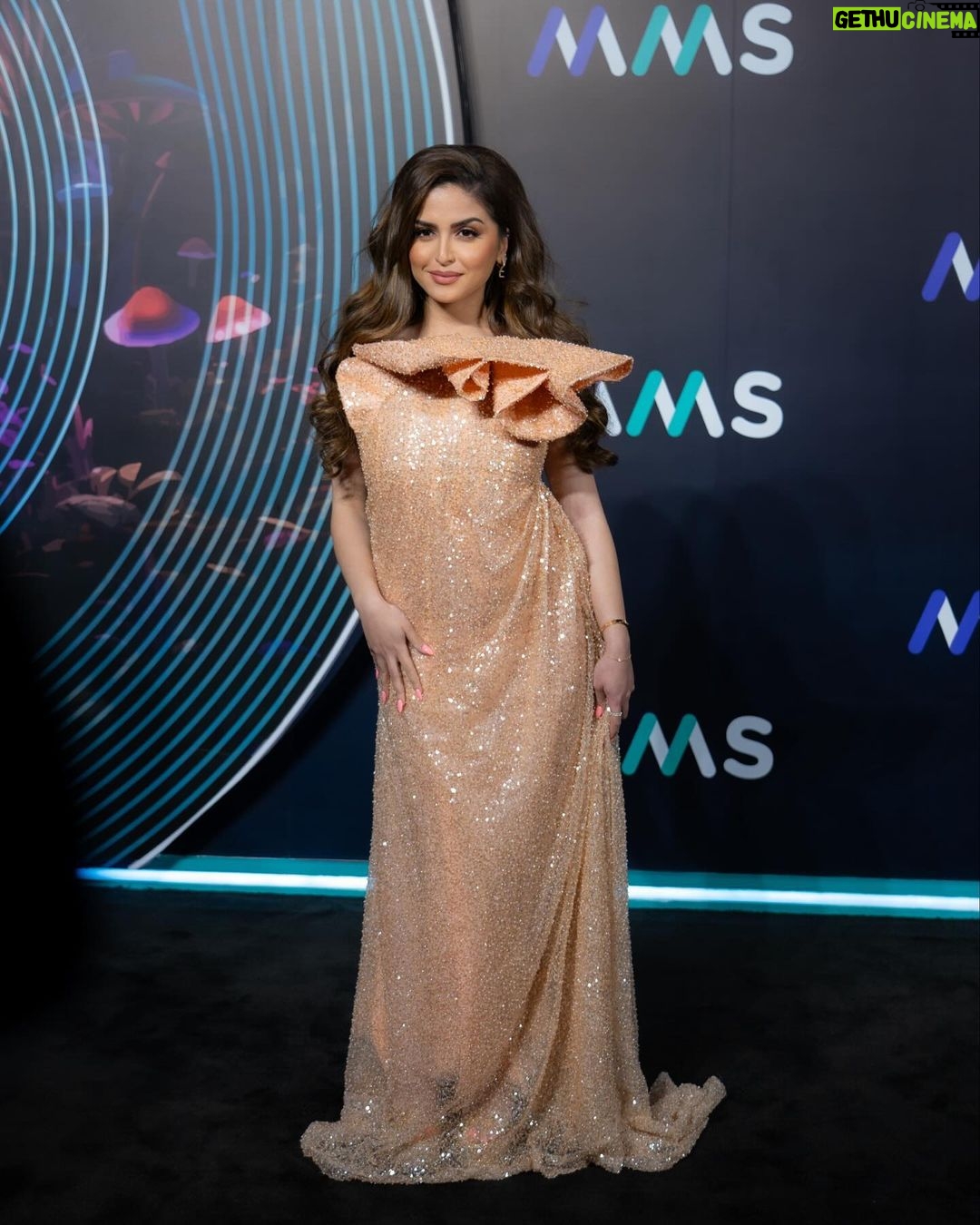 Hala Al Turk Instagram - About last night ✨... #حلا_الترك #mbcgroup #mms #riyadh #event #explore #اكسبلور @mbcmediasolutions @mbcgroup @platinumrecordsmusic Image & Style director @eliomoussallem Wearing @tonywardcouture Accessories @krisma_me @elisabettafranchi Hair @ebtssam_hair Makeup @hanin.adeeb