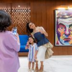 Hala Al Turk Instagram - صور من افتتاح فيلم "سُكّر" في الرياض مدينة المستقبل و التطور و الإزدهار 🇸🇦💚🤍 فيلم سُكّر بينزلللللل باجررر 😍😍🤍🤍 Full outfit designed by @halamalturk Image and Style director @eliomoussallem @maison.eliomoussallem Thank you for making the dream real! 🤍 Hair: @aminahair Makeup: @hanin.adeeb