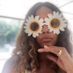 Halle Berry Instagram - I got MY glasses back! Here’s a Sunday daisy dump! 📍@rwmayakoba Playa Del Carmen, Mexico