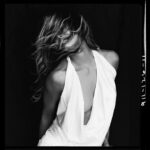 Halle Berry Instagram - Today is the day! My @respin family and I are intentionally rē-framing our focus to speak to women along our path of menopause. My goal is to empower women to embrace this natural transition and become inspired by the eternal beauty that comes with it. 🤍 Rē-spin menopause with us as we work to release the stigma surrounding the inevitable. Head over to respin.com as we discover new ways to make our natural lives greater ✨
