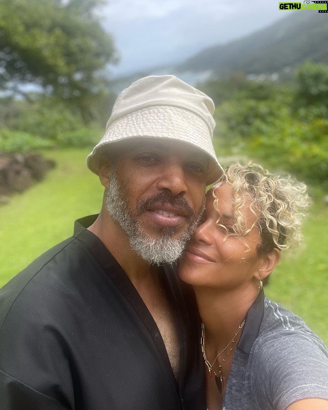Halle Berry - 207.4K Likes - đ