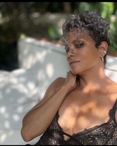Halle Berry Instagram - feeling so much gratitude and love on this birthday! WOW!