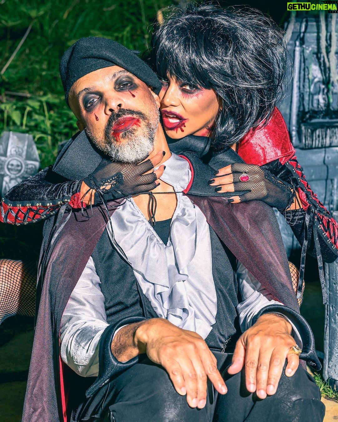 Halle Berry Instagram - HB x VanO: Halloween ‘22 🩸